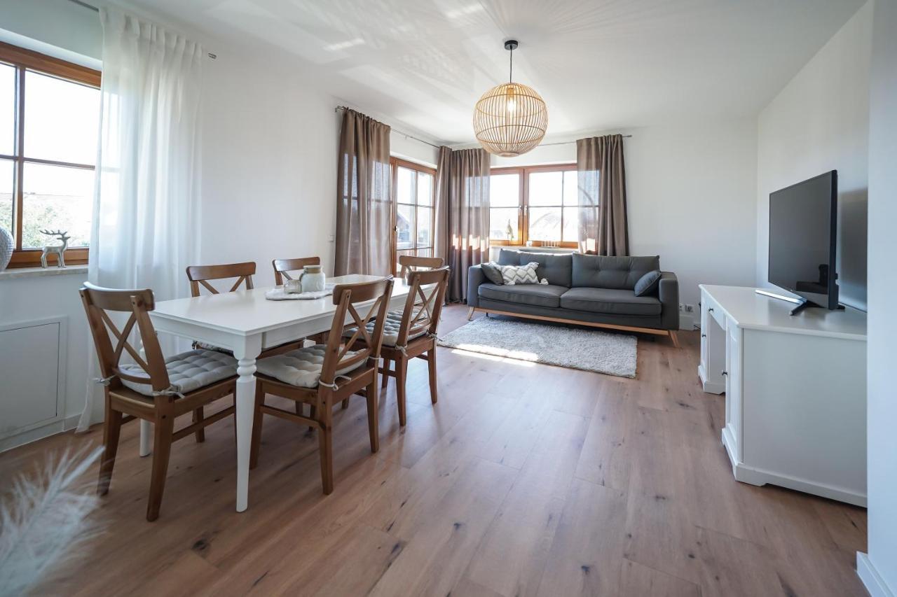 Ferienwohnung Wie dahoam Chieming Exterior foto