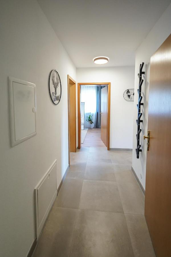 Ferienwohnung Wie dahoam Chieming Exterior foto